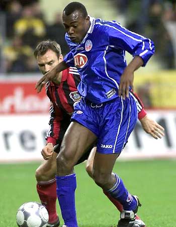 一颗冉冉升 一颗冉冉升