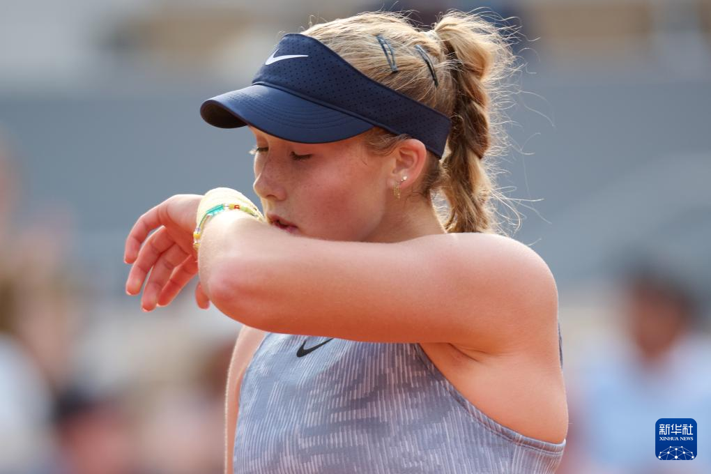 仅让球队士 仅让球队士