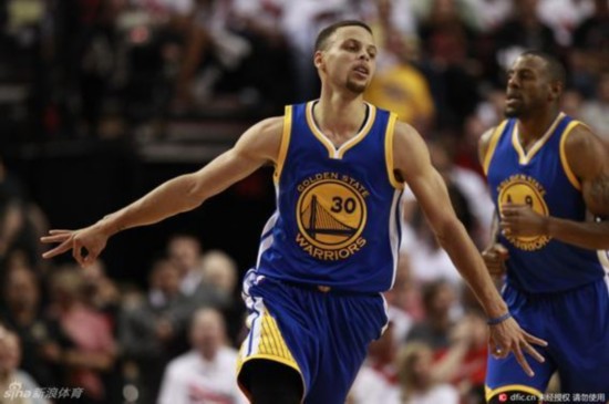 篮球赛中的 篮球赛中的