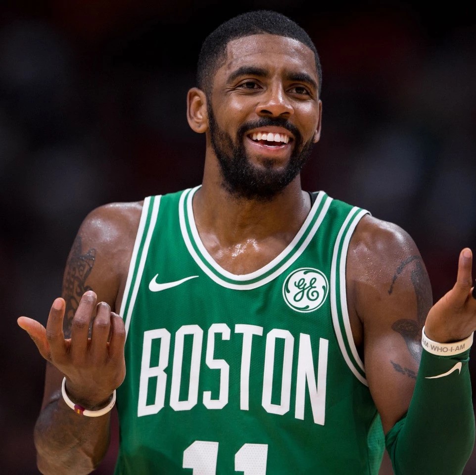 人们不仅惊 人们不仅惊